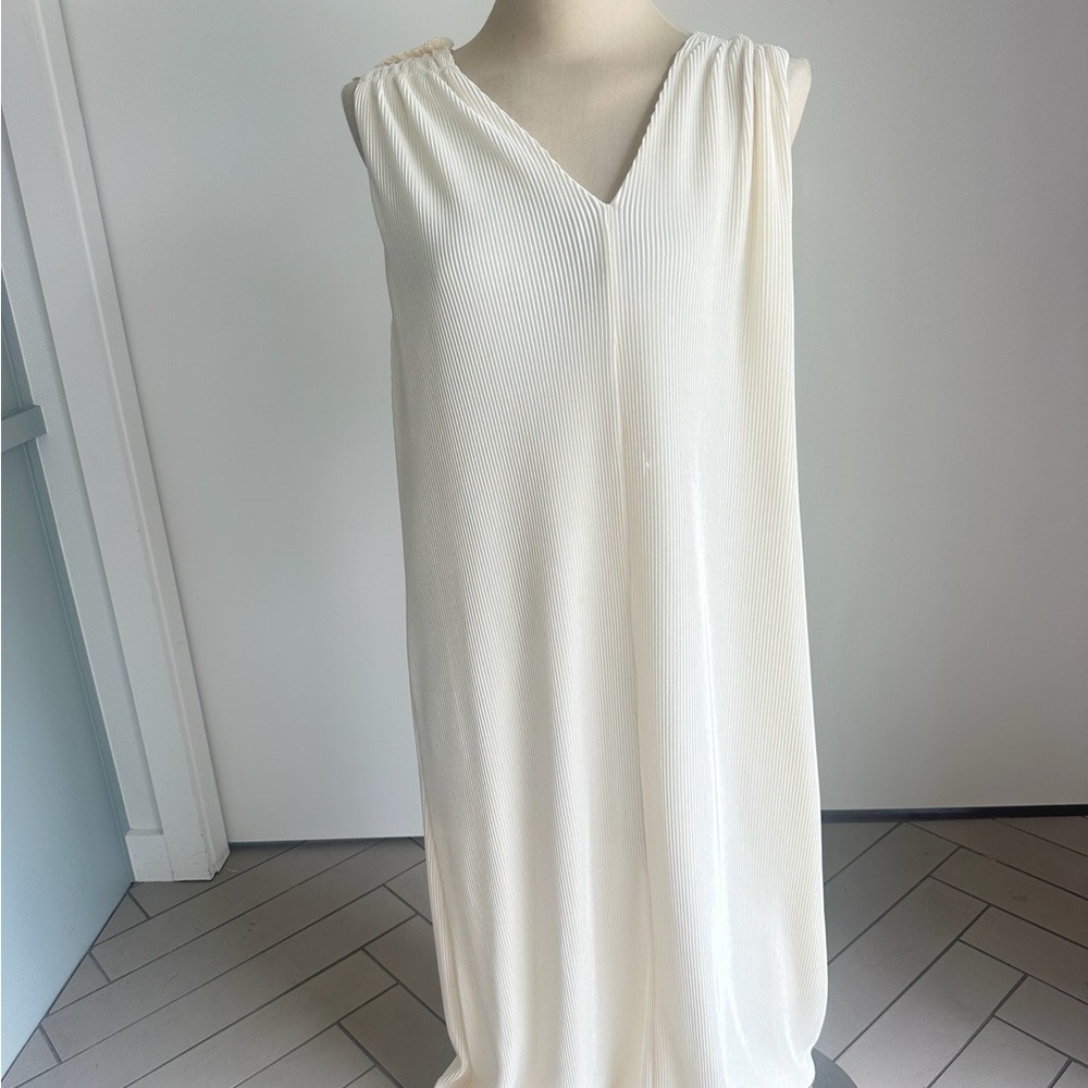 Darling Cream Maxi Dress - Picture 4 of 7